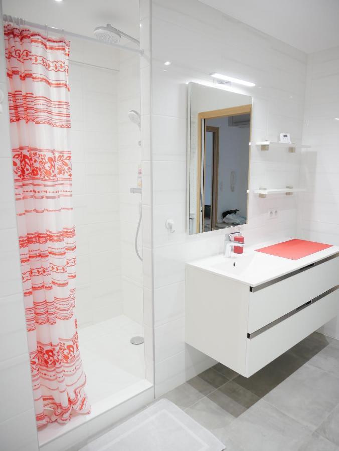 Superbe Appartement En Centre Ville Avec Terrasse Thonon-les-Bains Ngoại thất bức ảnh